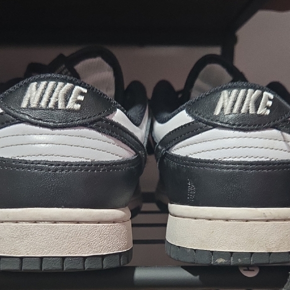 Nike Dunk Low Shoes - Picture 4 of 6